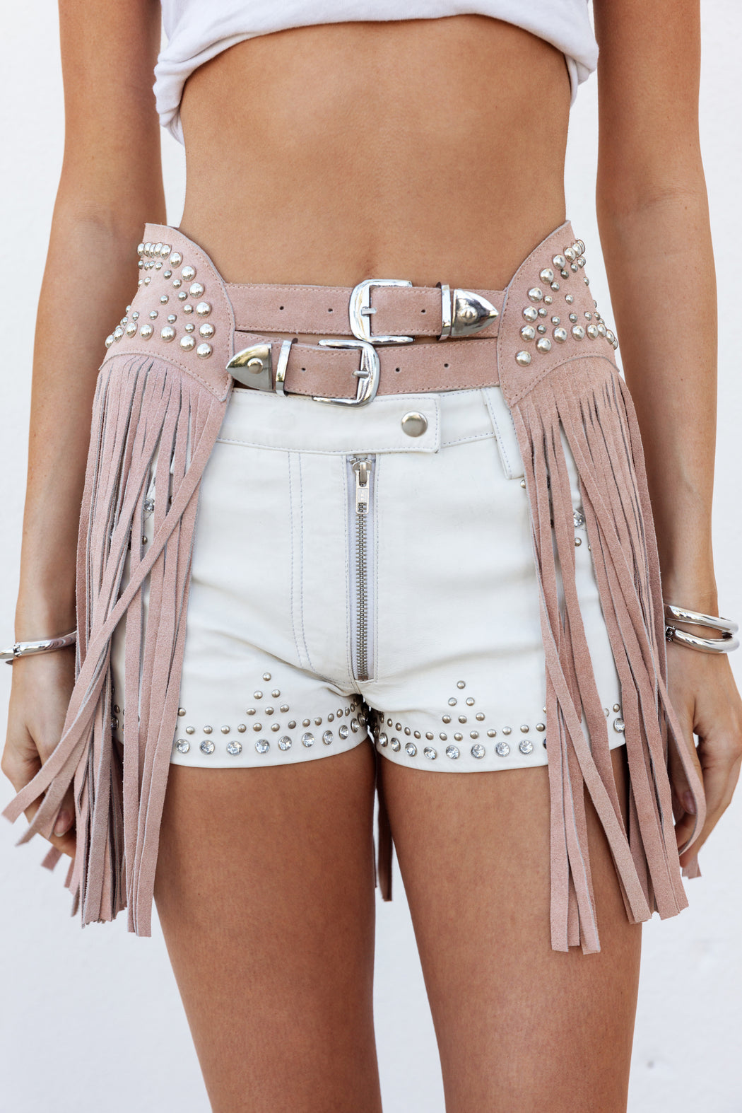 DAZED FRINGE CHAPSKIRT™