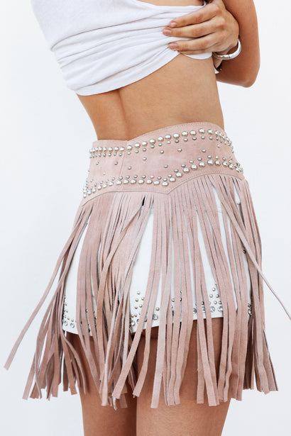 DAZED FRINGE CHAPSKIRT™