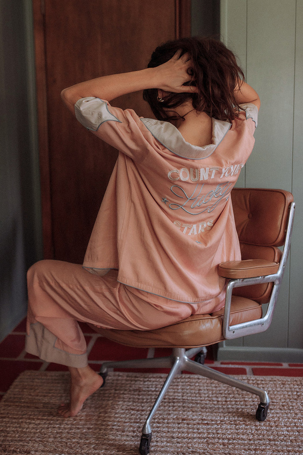 HOT Louis Vuitton Pink Light Blue Custom Pajamas Set • Kybershop